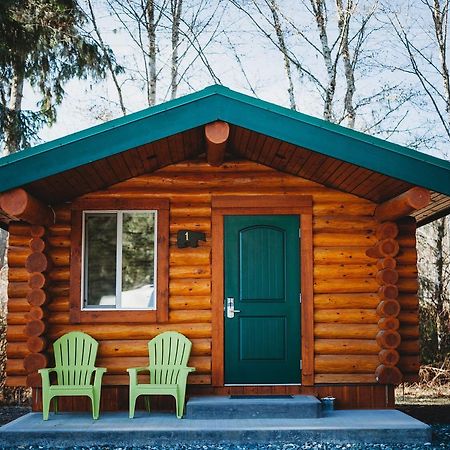 Port Hardy Cabins Екстер'єр фото